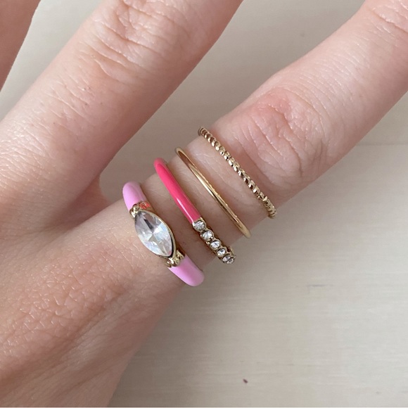 NWOT Altar d’state set of four pink and gold dainty rings - Picture 1 of 5